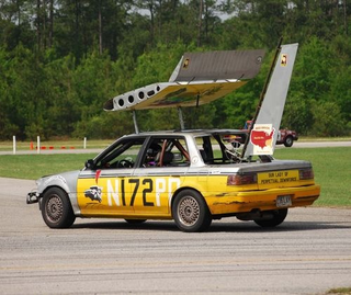 Illustration for article titled The Top 77 Lemons of the 24 Hours of LeMons South Spring 2010
